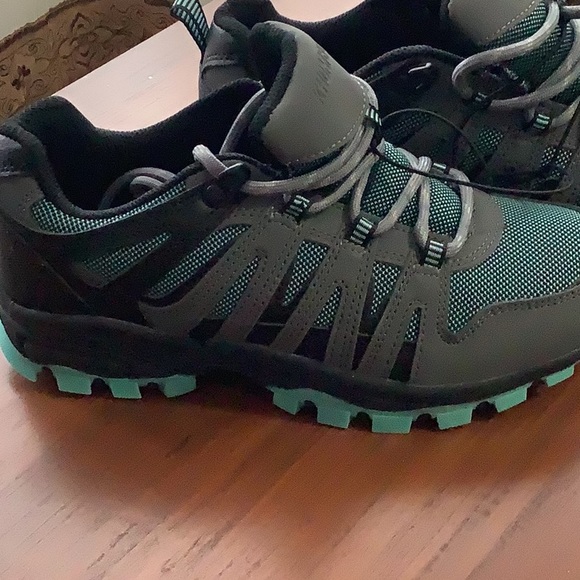 Khombu Sherpa women’s hiking shoes sz 5 1/2 NWOT - Picture 3 of 9